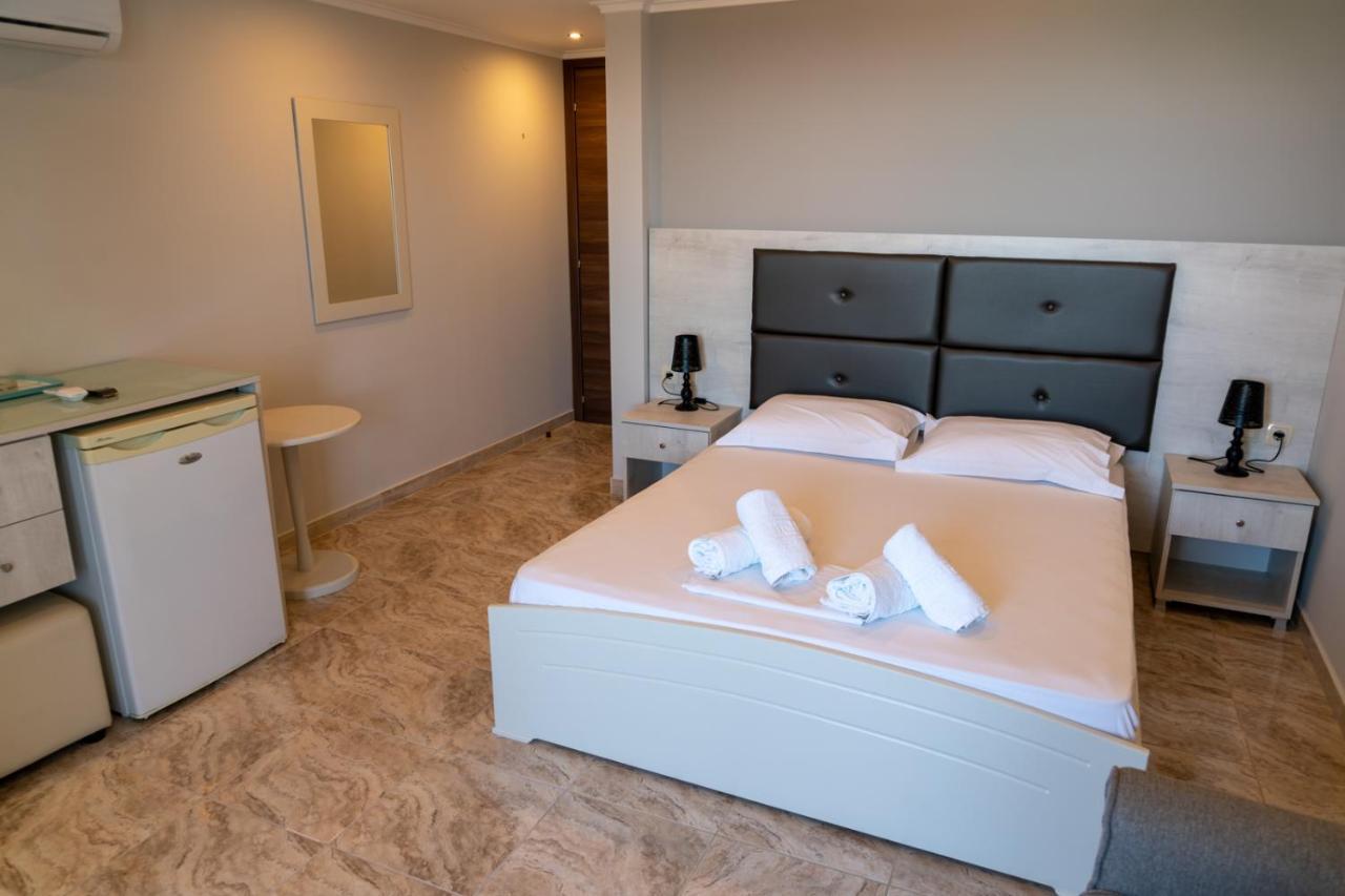 Rea Hotel Paralia Katerinis Exterior photo