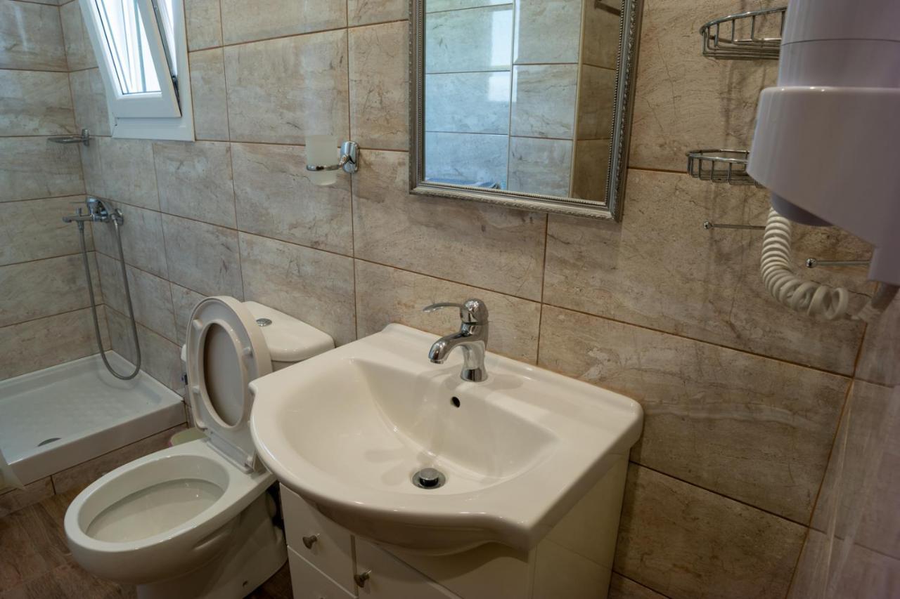 Rea Hotel Paralia Katerinis Exterior photo