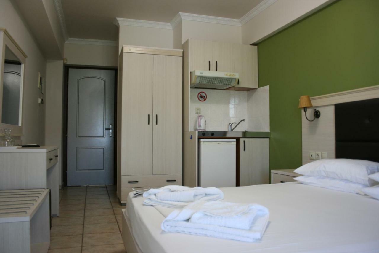 Rea Hotel Paralia Katerinis Exterior photo